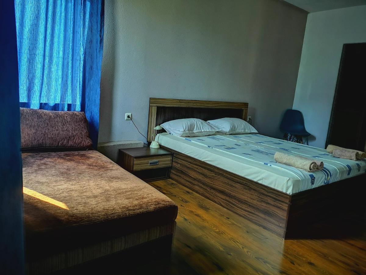 Paunovi Guest House Primorsko Exterior photo